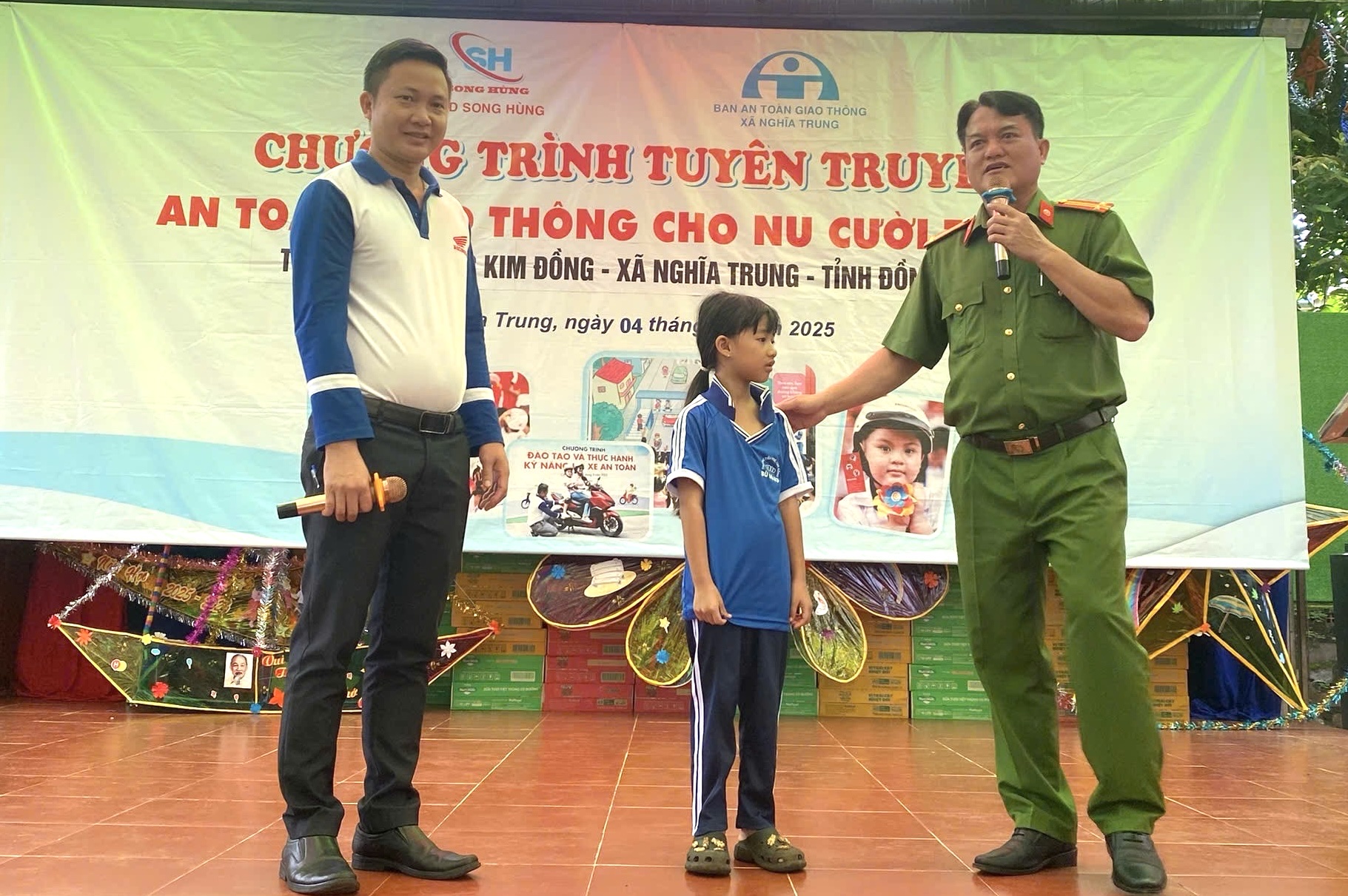 z7086557829460 ea4932acf440cb655bcb2981a70a6bd0