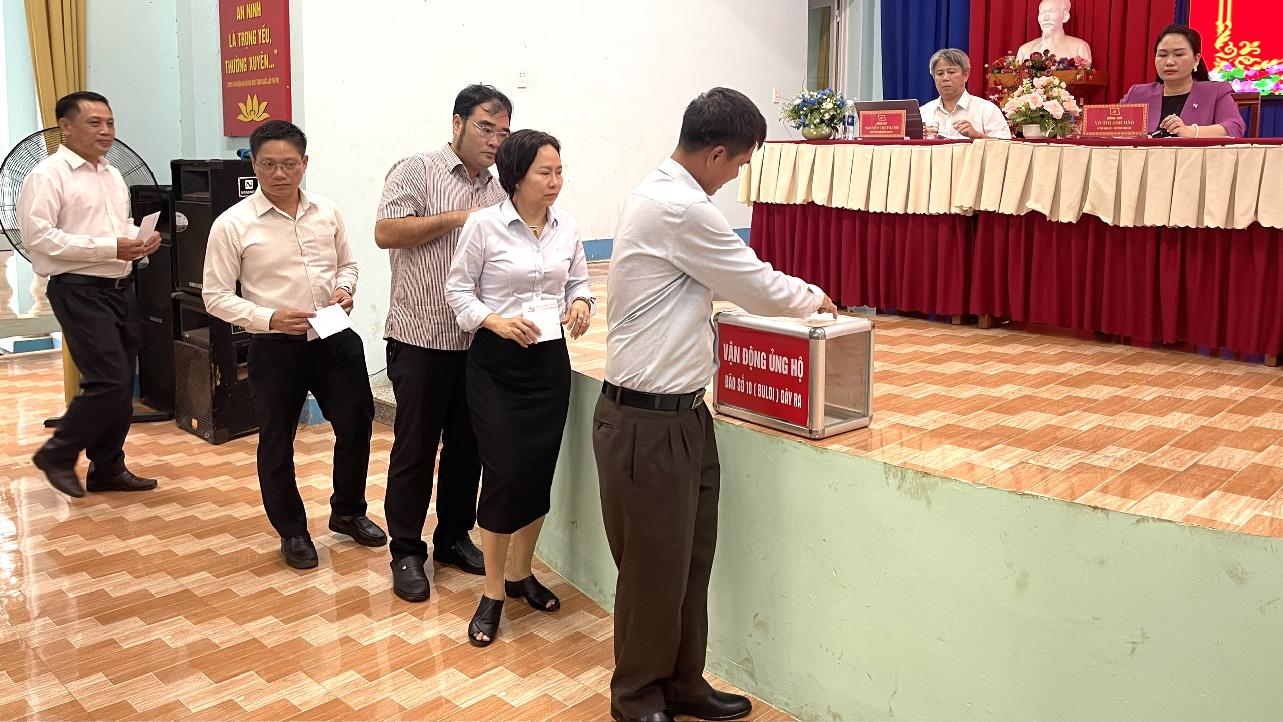 z7112308476977 ced157438c3b1b23cdfde00f88eb9037