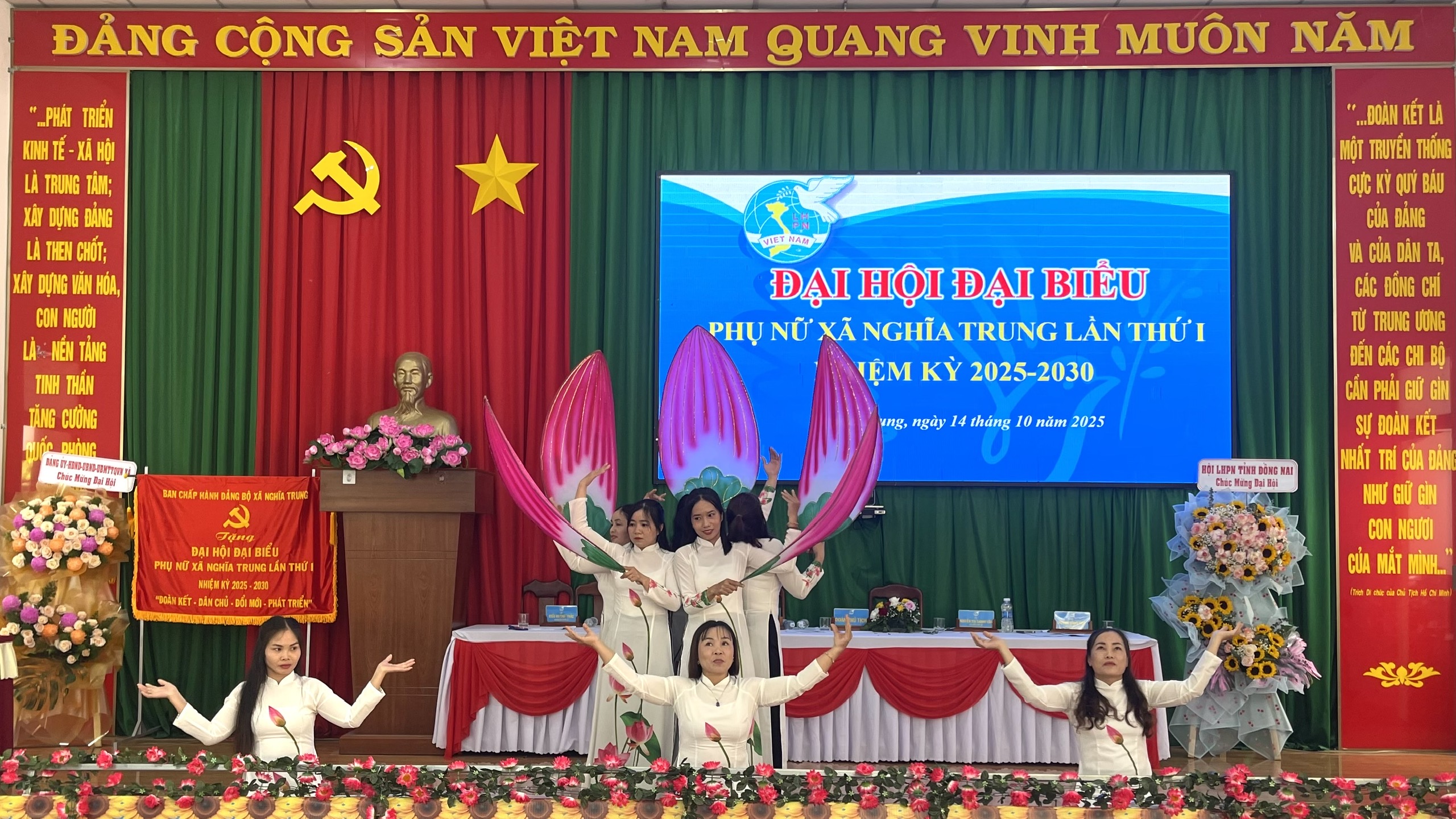 z7115920597727 8ee21a88b52b807dd7d677a8f0b54f04