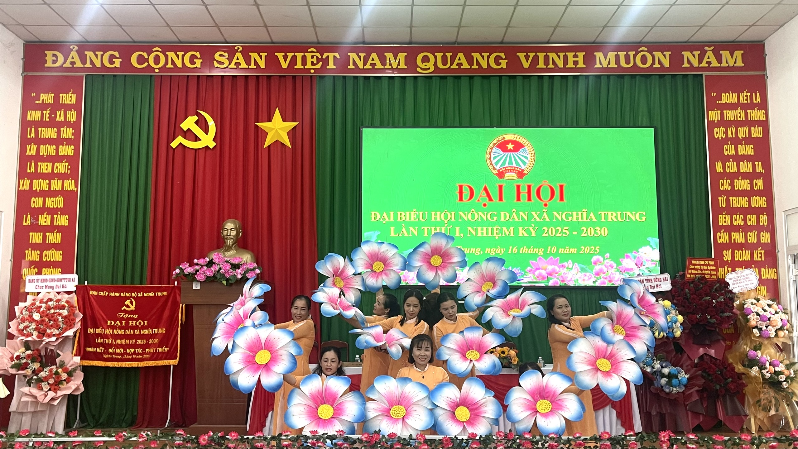 z7123177756098 4c25dff06aa15f0a2ef77afe37d5f2cd