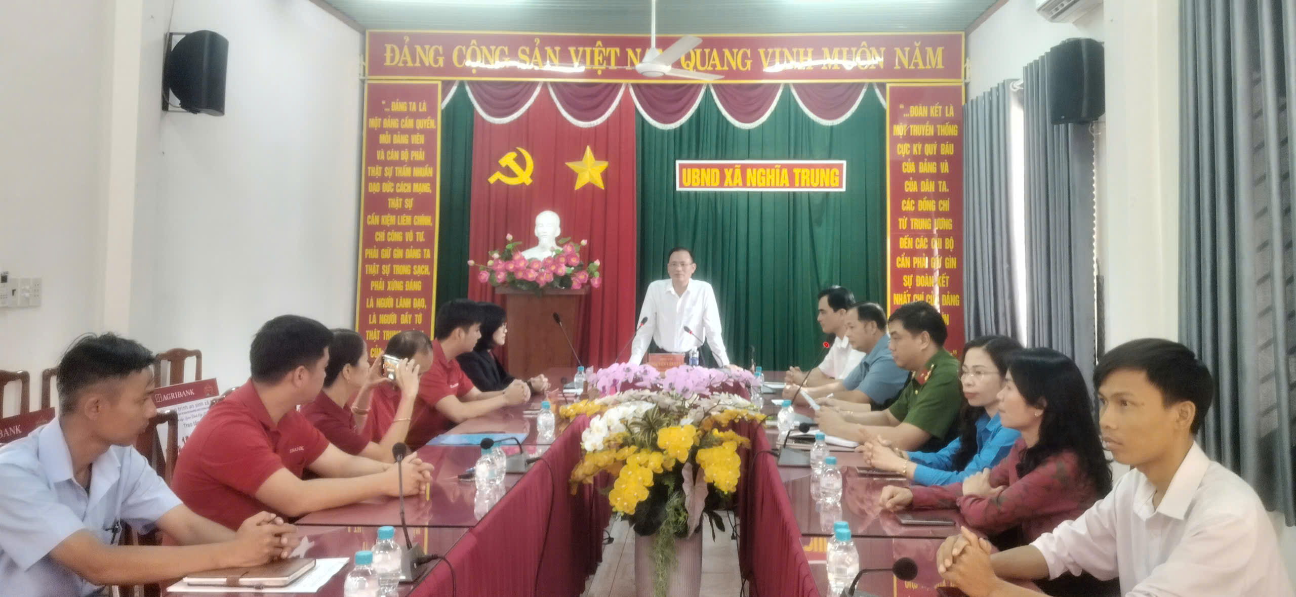 853e095e6835e66bbf24